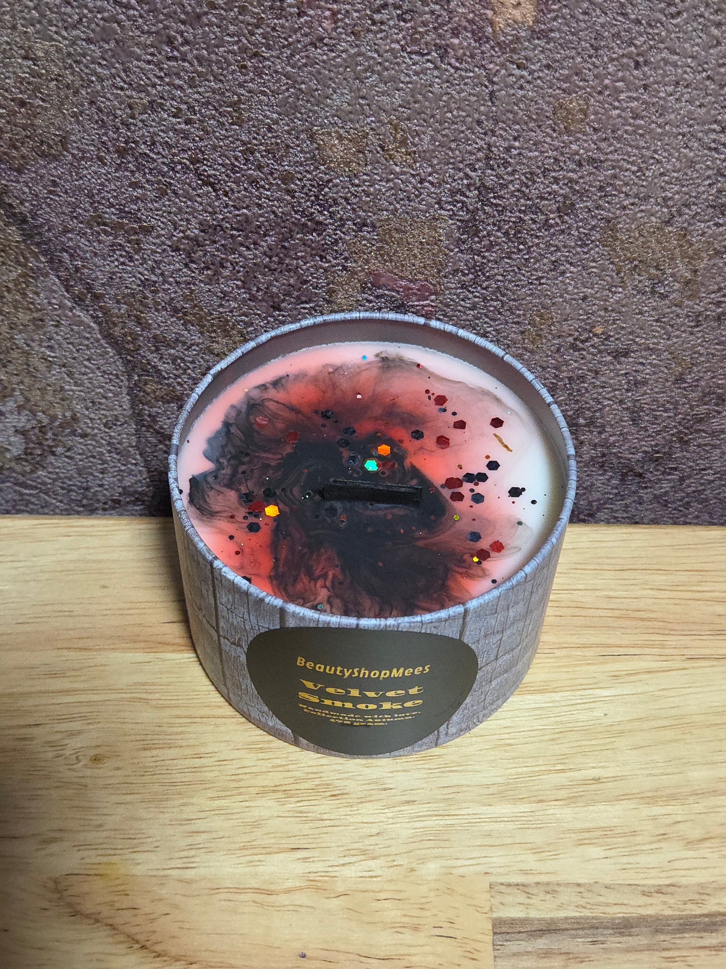 Velvet Smoke Gray Candle – Roos, Donkere Honing & Tabak