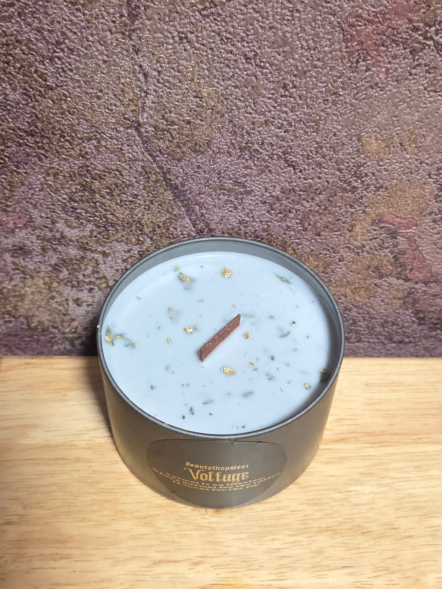 Fester - Voltage Candle