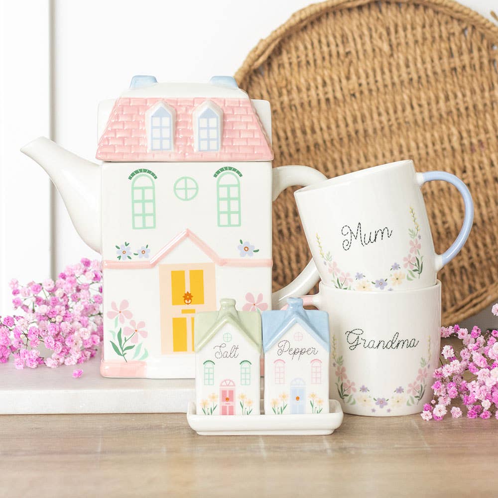 Pastel huis theepot