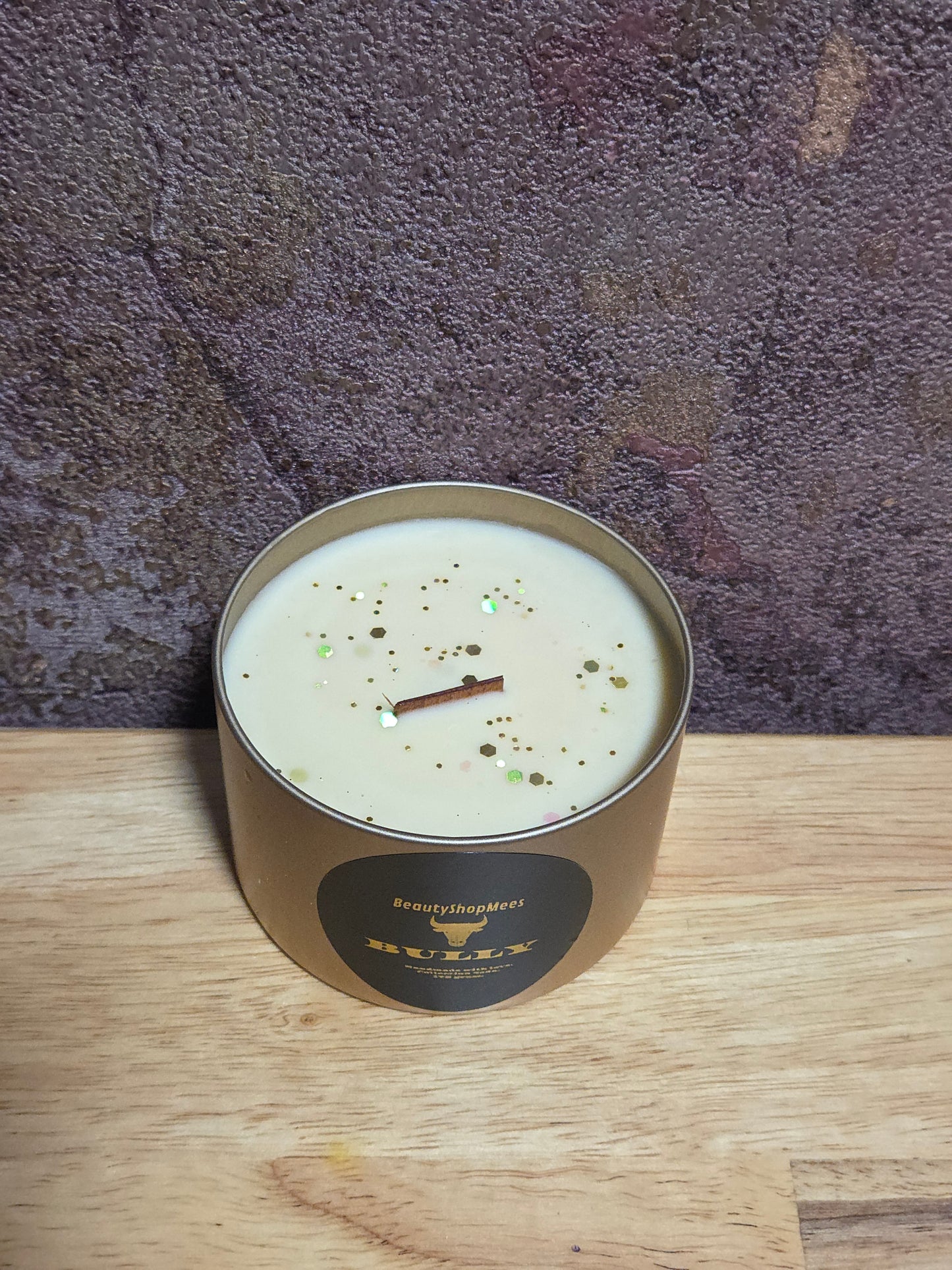 Gold Candle Bully