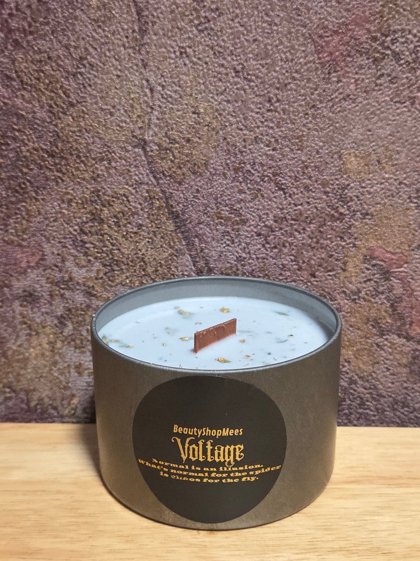 Fester - Voltage Candle