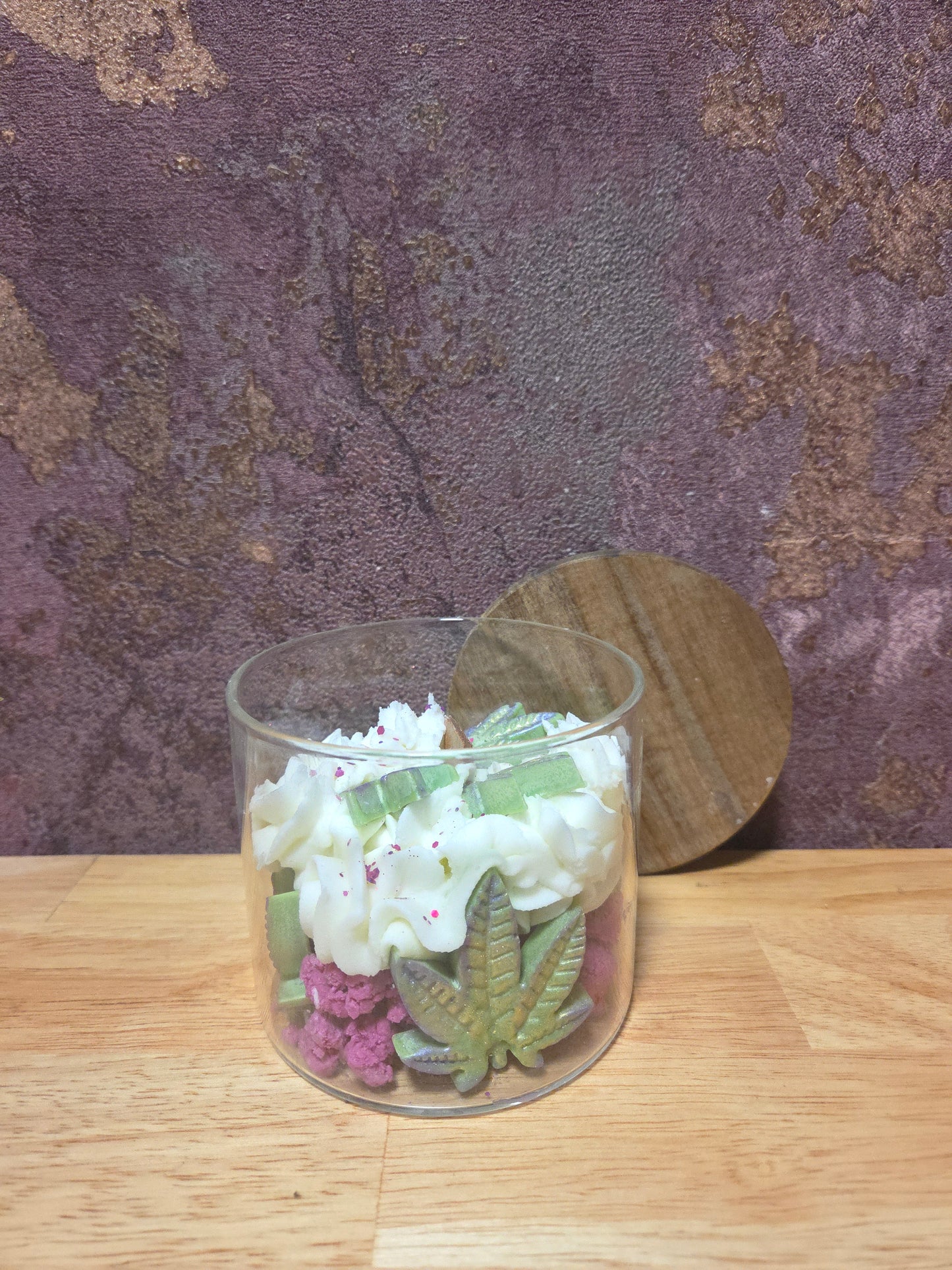 Cannabis Cashmere Woodwick Candle