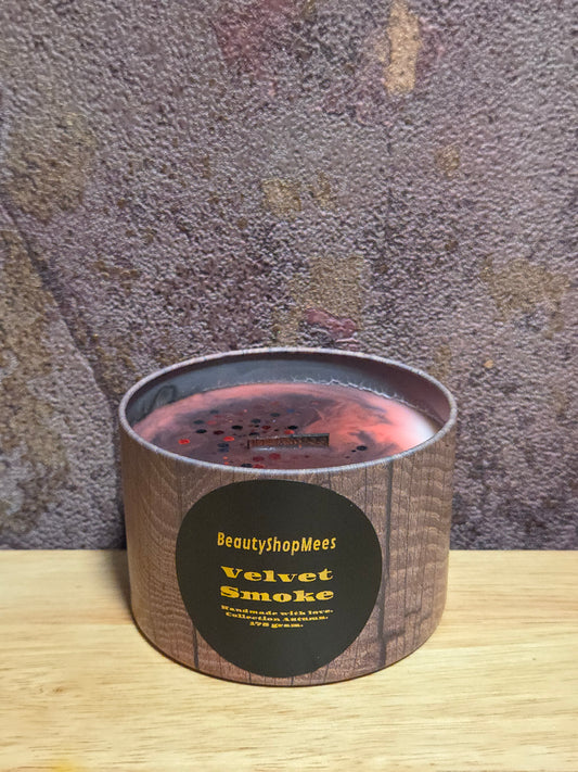 Velvet Smoke Brown Candle – Roos, Donkere Honing & Tabak